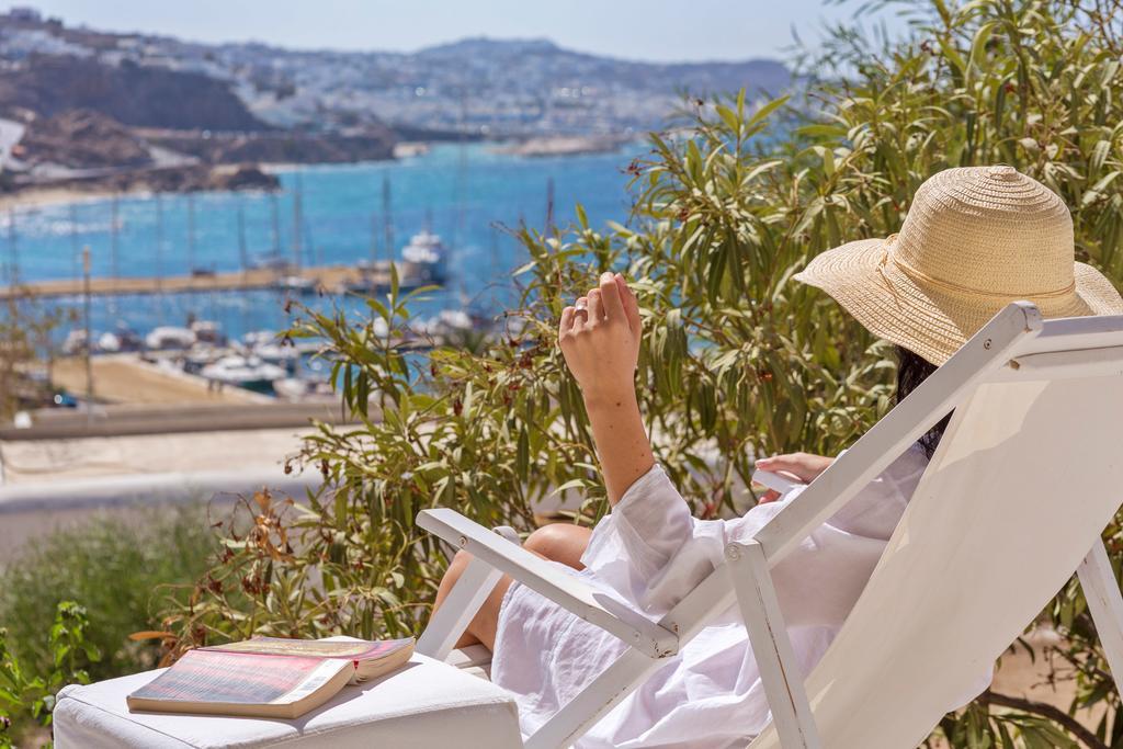 Otel Rhenia Tourlos